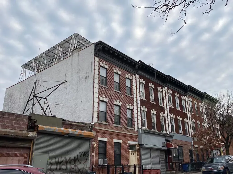 Three-System Installation — Howard Street — photo 1