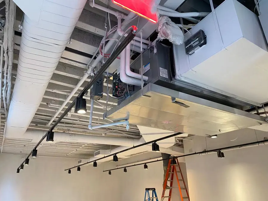 Shopping Mall System Commissioning — Manhattan — photo 17