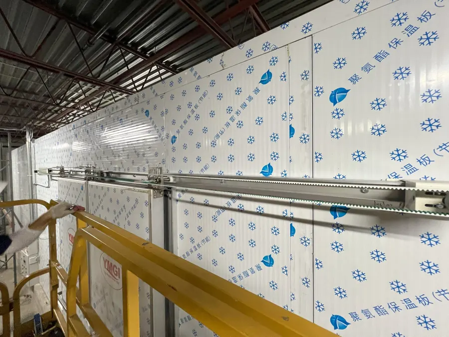 Walk-In Cooler & Freezer Installation — photo 3